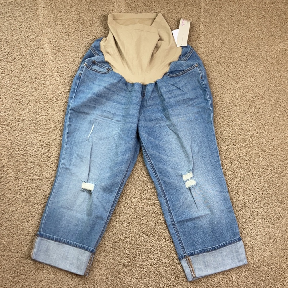 Indigo Blue Distressed Cropped Maternity Jeans NWT 2X